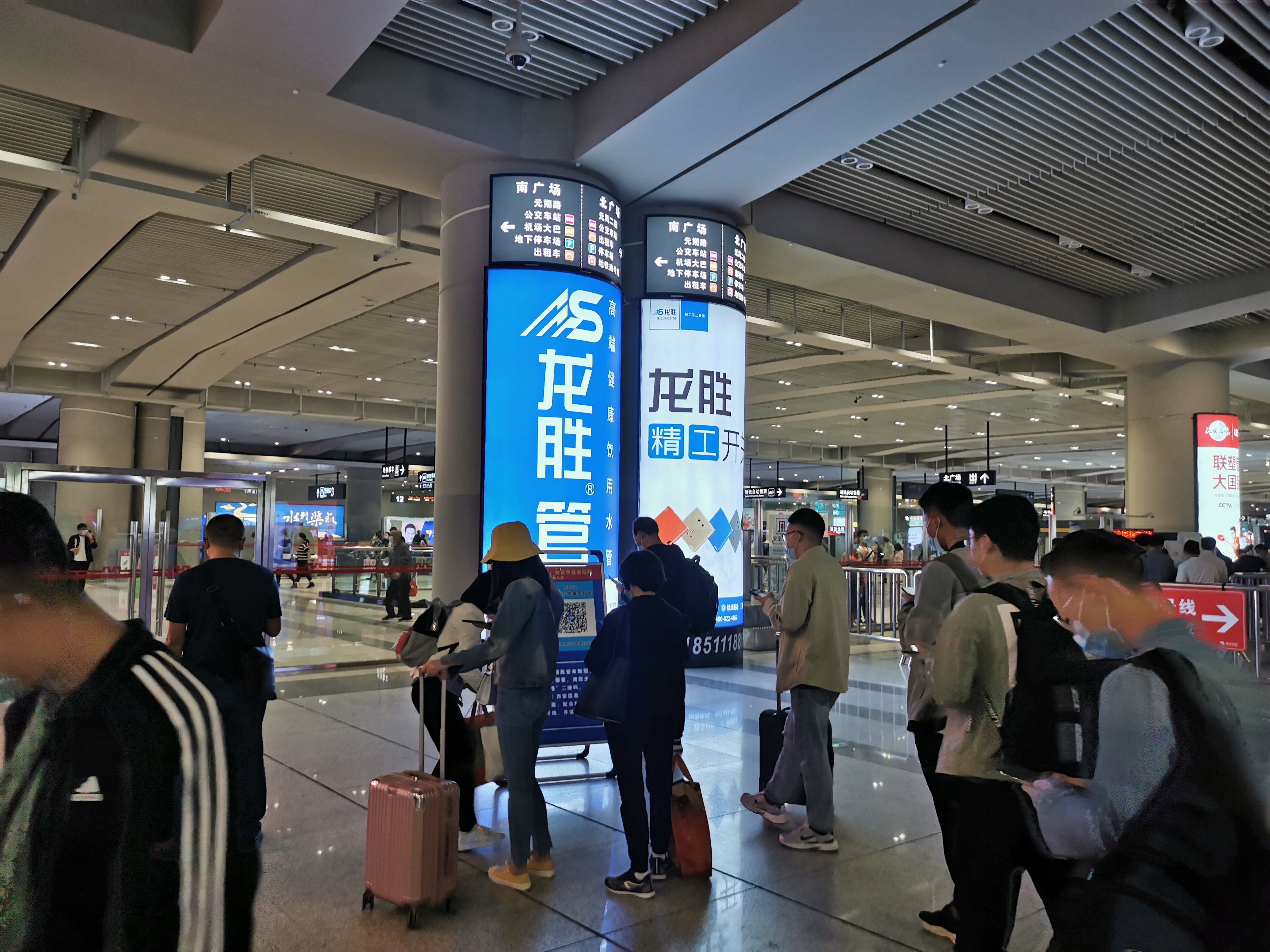 龍勝管高鐵廣告50城同步上線，刷屏億萬(wàn)人！
